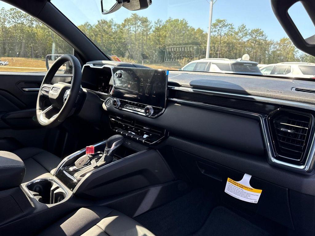 new 2026 GMC Canyon car, priced at $44,885