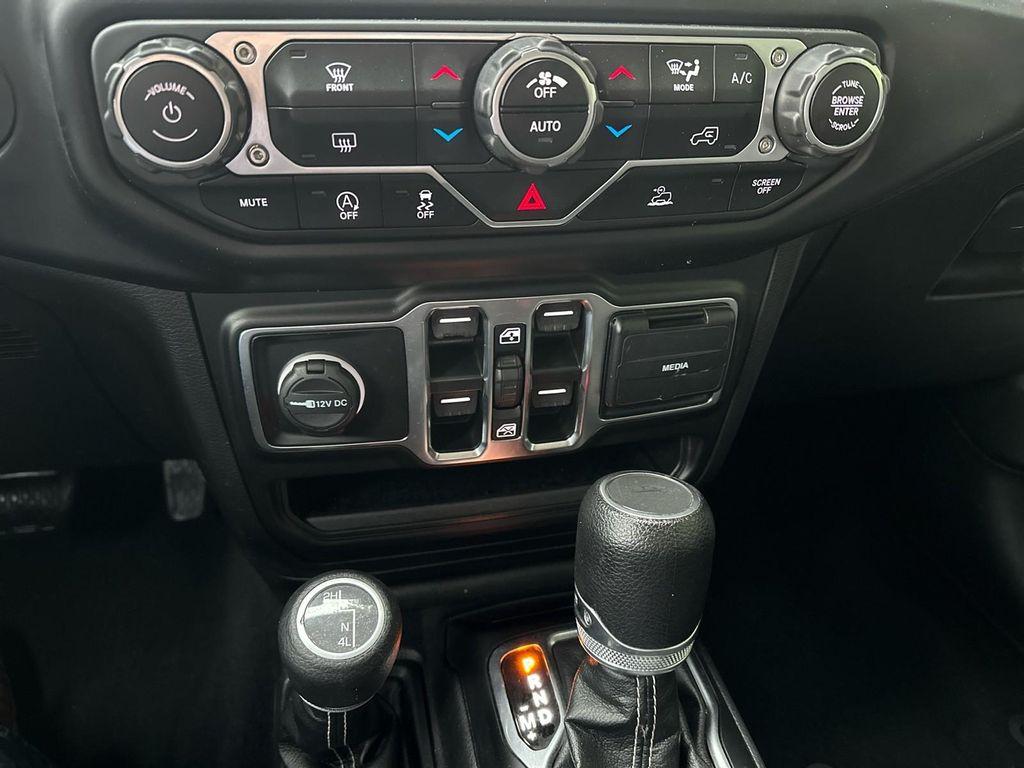 used 2023 Jeep Gladiator car, priced at $32,988