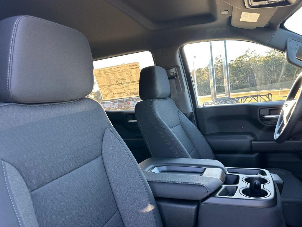 new 2025 GMC Sierra 1500 car, priced at $56,113