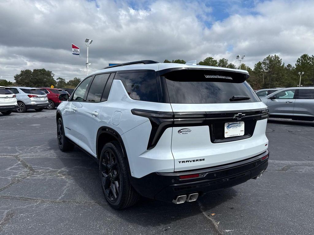 new 2026 Chevrolet Traverse car, priced at $59,830