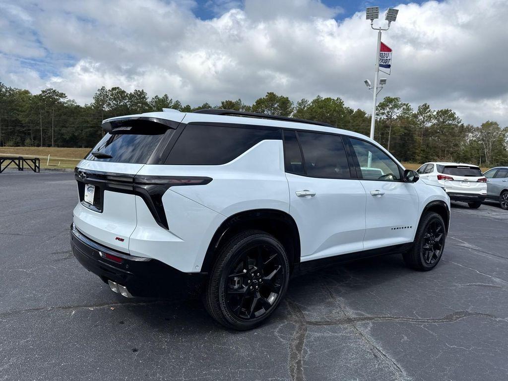new 2026 Chevrolet Traverse car, priced at $59,830