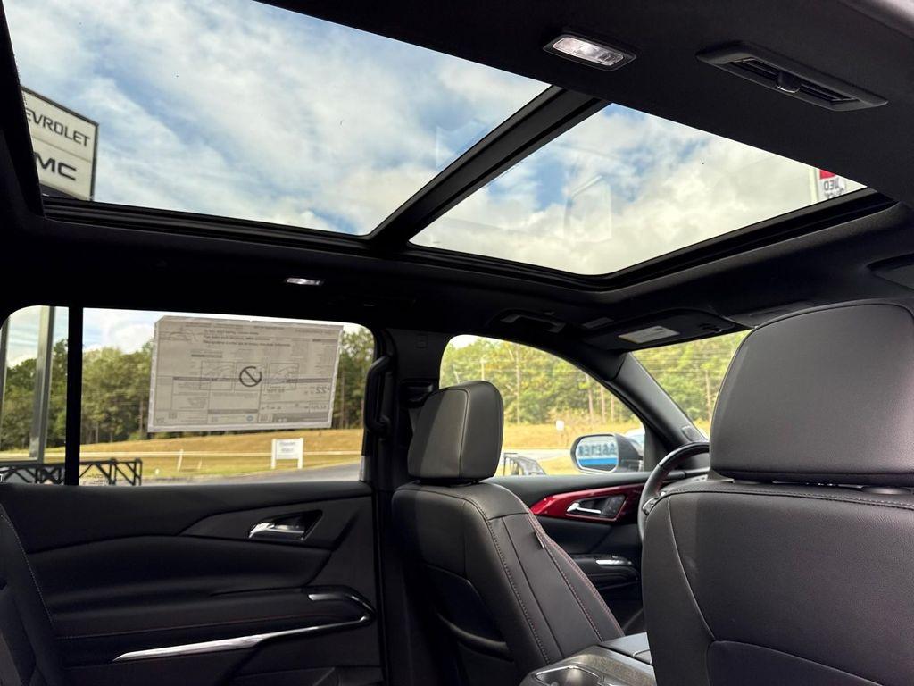 new 2026 Chevrolet Traverse car, priced at $59,830