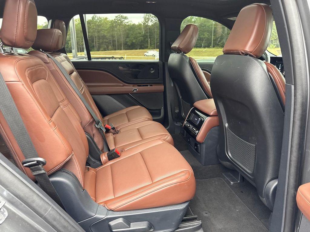 used 2025 Lincoln Aviator car, priced at $59,995