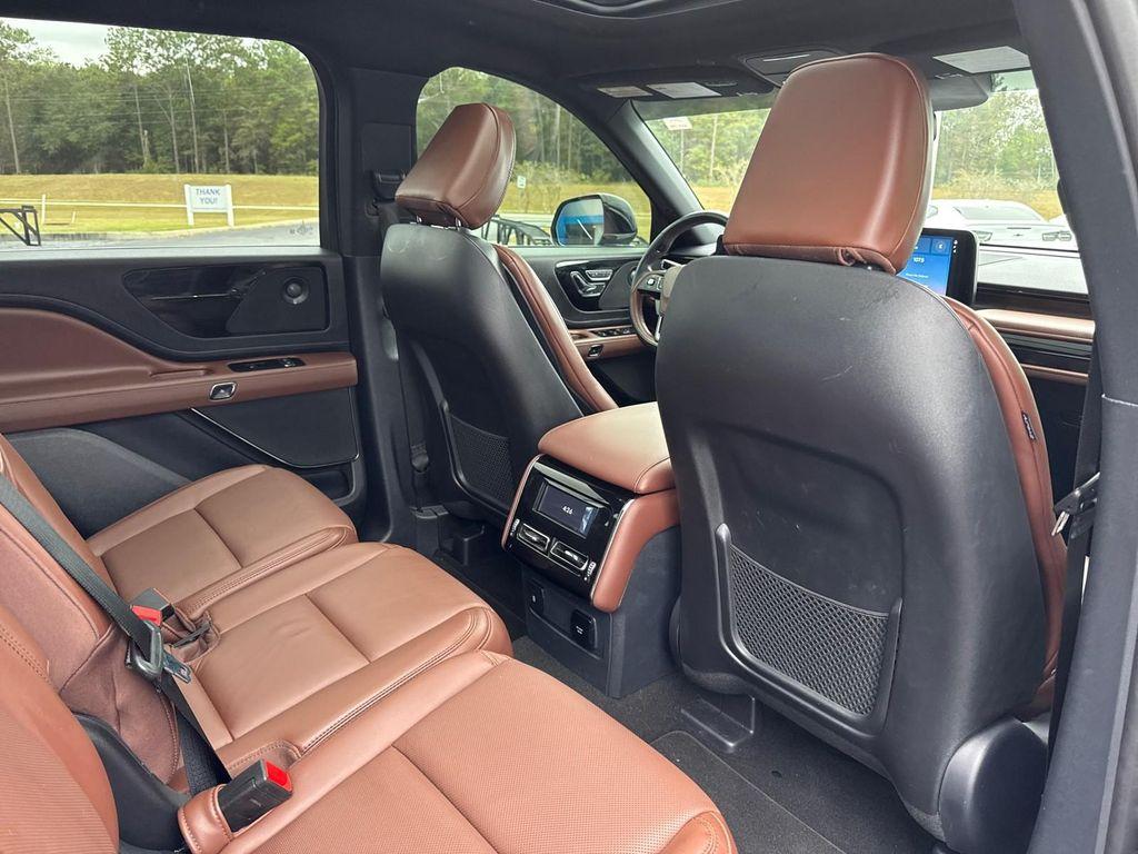 used 2025 Lincoln Aviator car, priced at $59,995