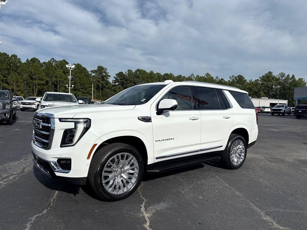 new 2025 GMC Yukon car, priced at $73,510