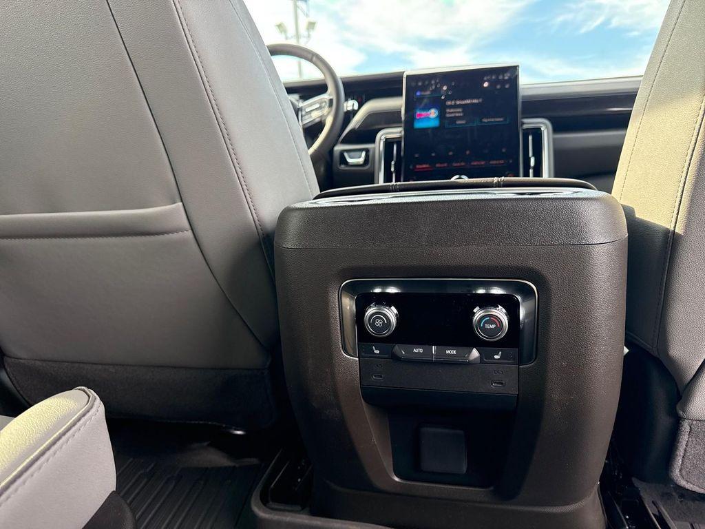 new 2025 GMC Yukon car, priced at $73,510