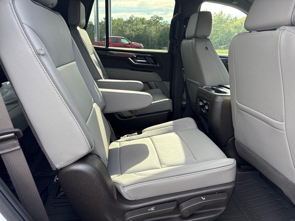 new 2025 GMC Yukon car, priced at $73,510