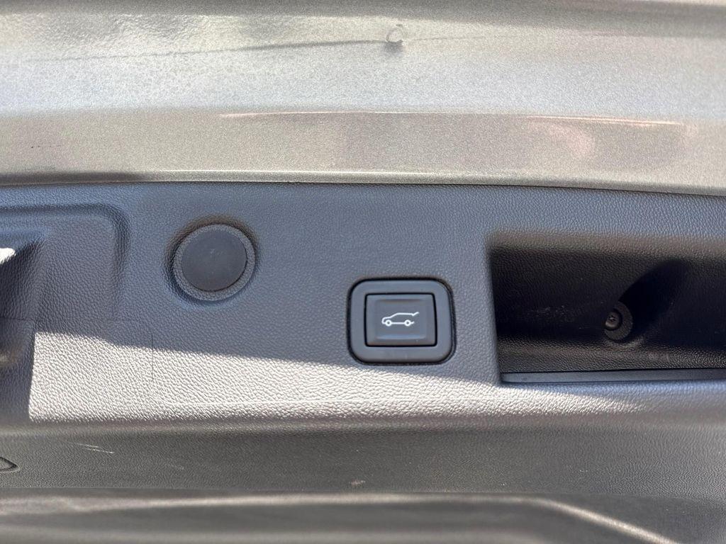 used 2023 Chevrolet Equinox car, priced at $24,995