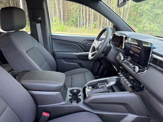 new 2025 GMC Canyon car, priced at $41,287