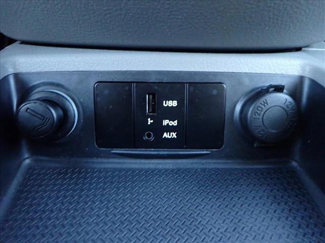 used 2009 Hyundai Santa Fe car, priced at $5,598