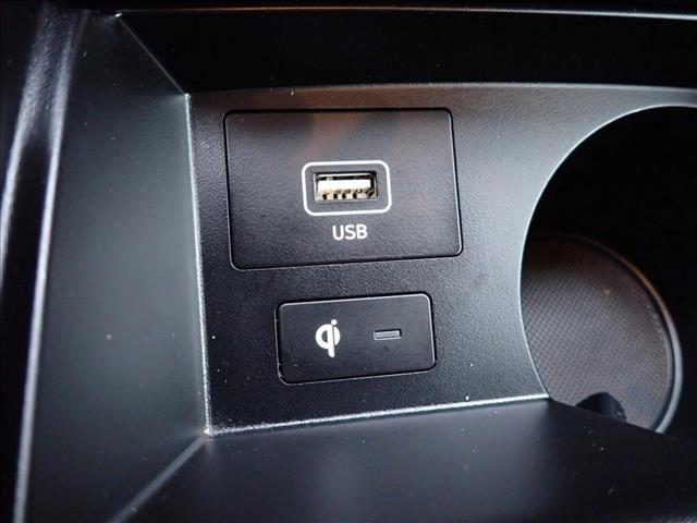 used 2022 Hyundai Santa Fe car, priced at $25,598
