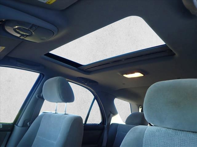 used 2008 Kia Sorento car, priced at $5,398