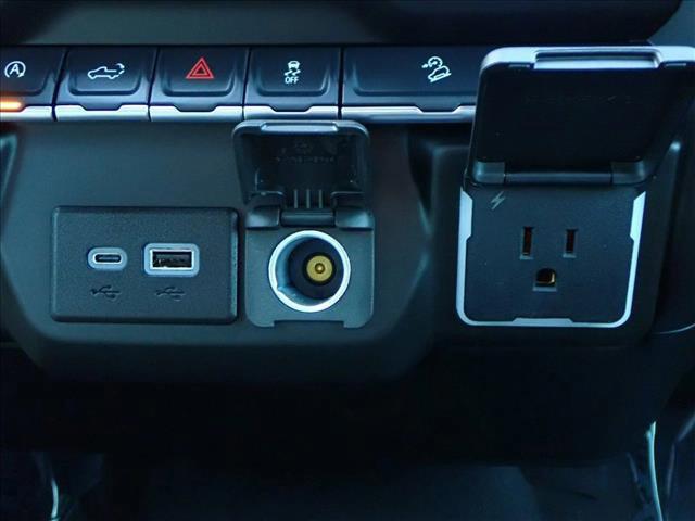 used 2025 Chevrolet Silverado 1500 car, priced at $44,998