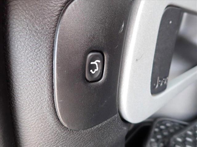 used 2015 Jeep Cherokee car, priced at $13,998