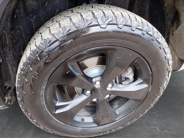 used 2015 Jeep Cherokee car, priced at $13,998