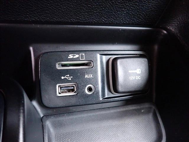 used 2015 Jeep Cherokee car, priced at $13,998