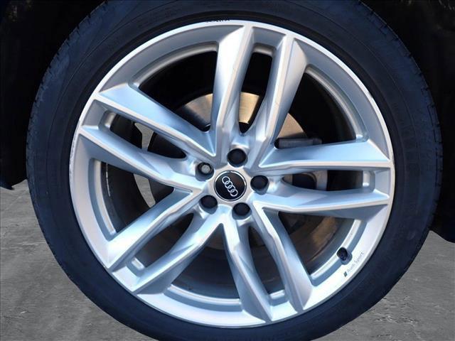 used 2018 Audi Q7 car, priced at $18,998