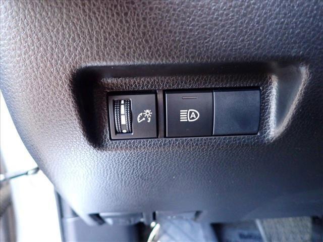 used 2020 Toyota RAV4 car, priced at $23,998