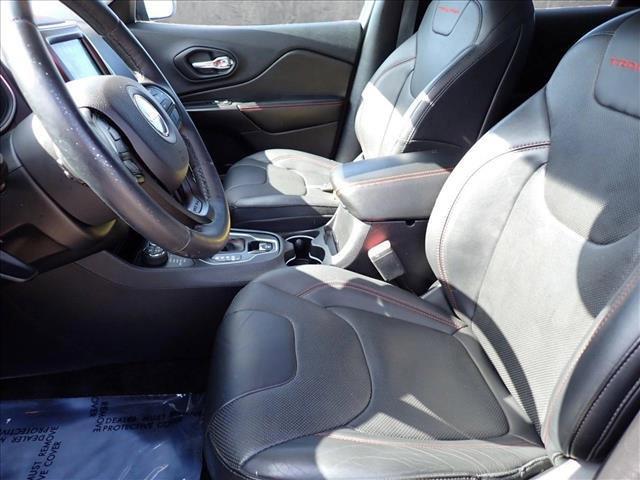 used 2019 Jeep Cherokee car, priced at $19,998