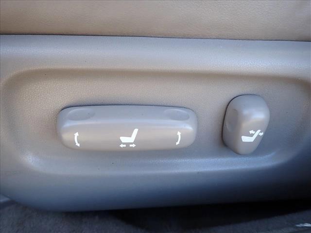 used 2004 Lexus ES 330 car, priced at $5,598