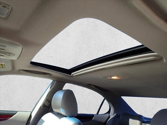 used 2004 Lexus ES 330 car, priced at $5,598