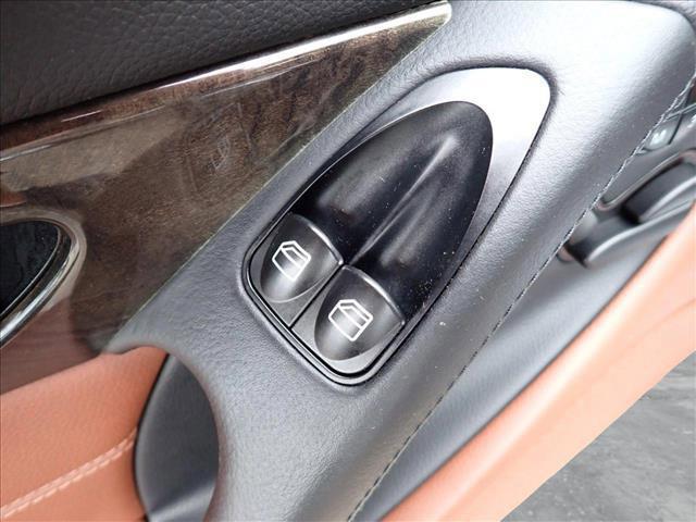 used 2007 Mercedes-Benz SL-Class car, priced at $18,998