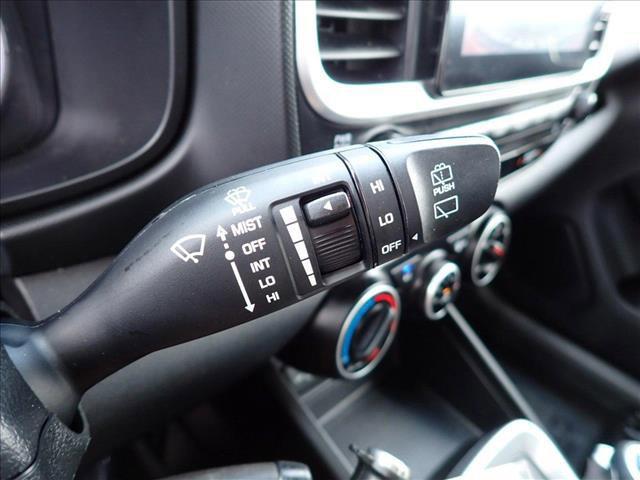 used 2022 Hyundai Venue car, priced at $18,598