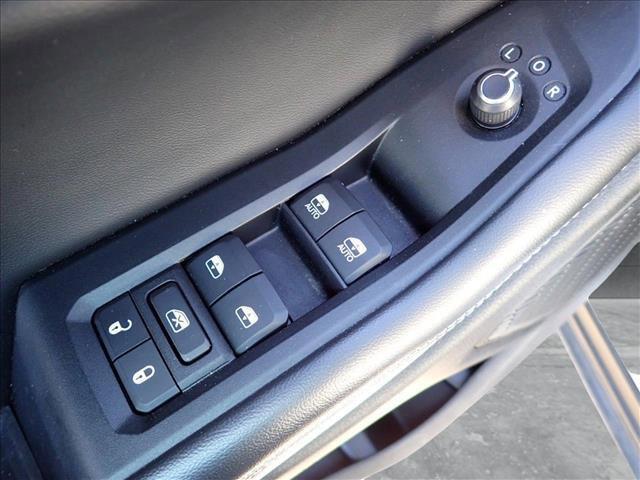 used 2023 Jeep Grand Cherokee L car, priced at $27,998
