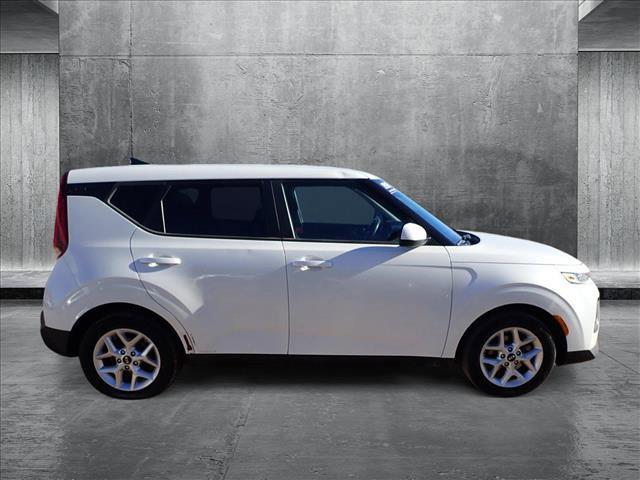 used 2021 Kia Soul car, priced at $11,998