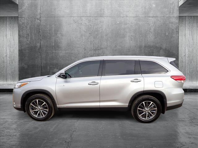 used 2019 Toyota Highlander Hybrid car, priced at $31,998