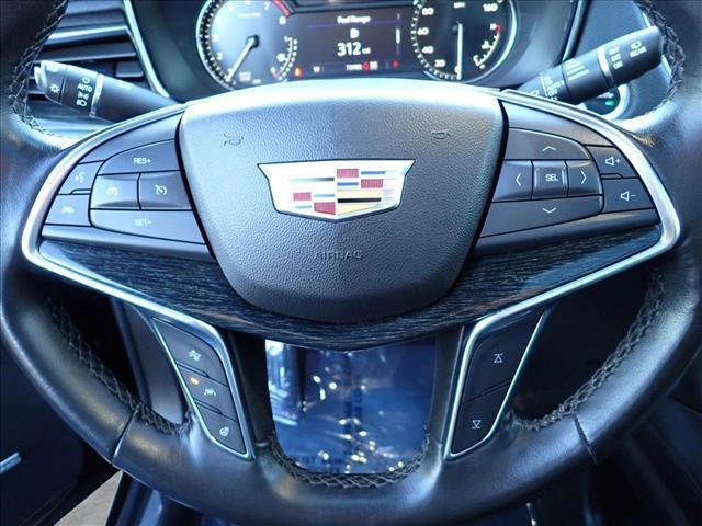 used 2023 Cadillac XT5 car, priced at $26,598