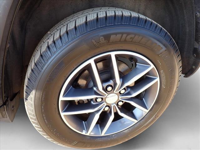 used 2020 Jeep Grand Cherokee car, priced at $22,598