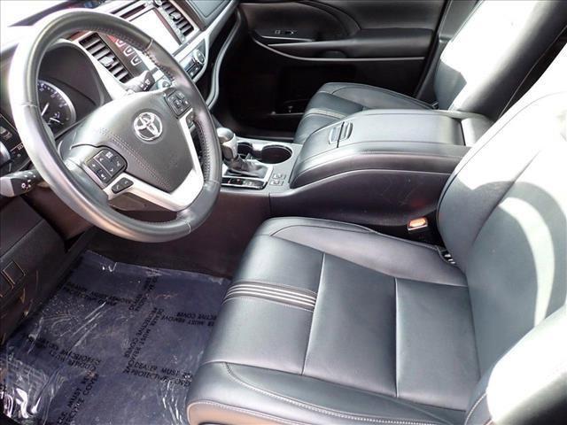 used 2018 Toyota Highlander car, priced at $31,998