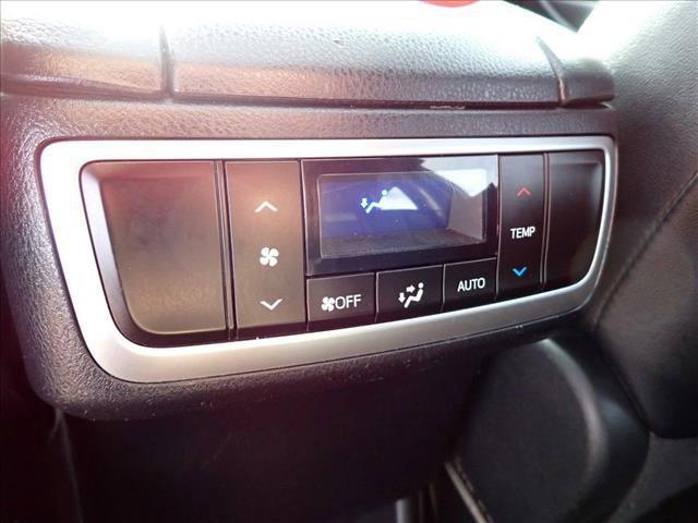 used 2018 Toyota Highlander car, priced at $31,998