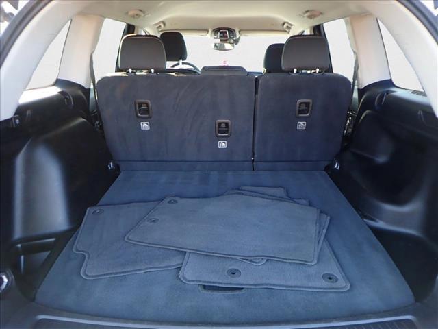 used 2023 Jeep Grand Cherokee car, priced at $23,998