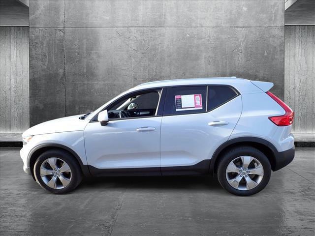 used 2020 Volvo XC40 car, priced at $17,598