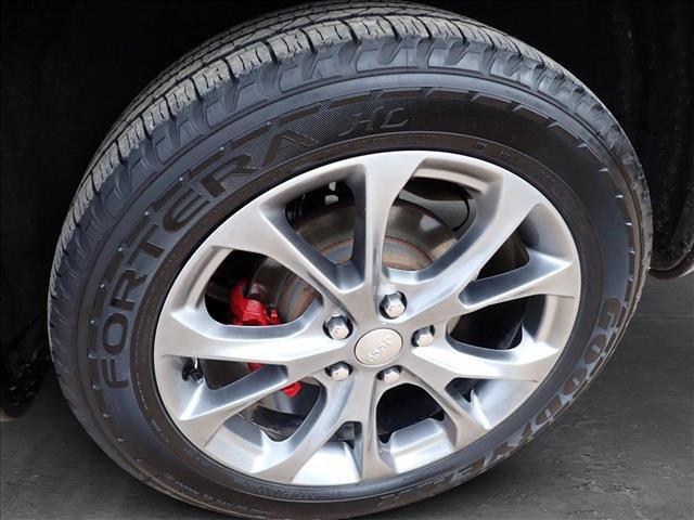 used 2019 Jeep Grand Cherokee car, priced at $28,998