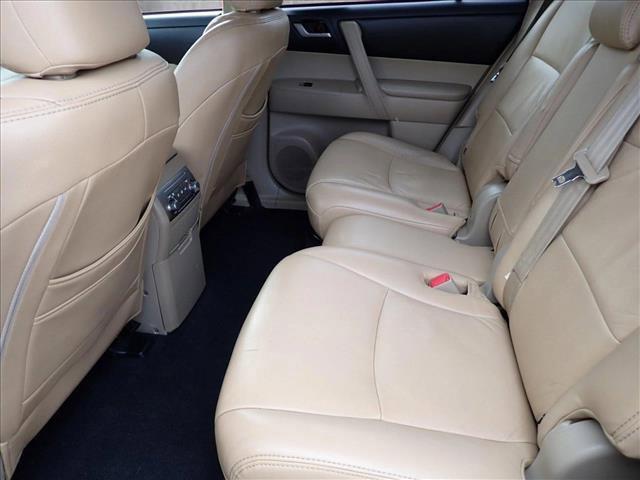 used 2012 Toyota Highlander Hybrid car, priced at $8,598