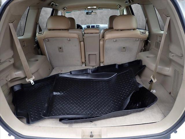 used 2012 Toyota Highlander Hybrid car, priced at $8,598
