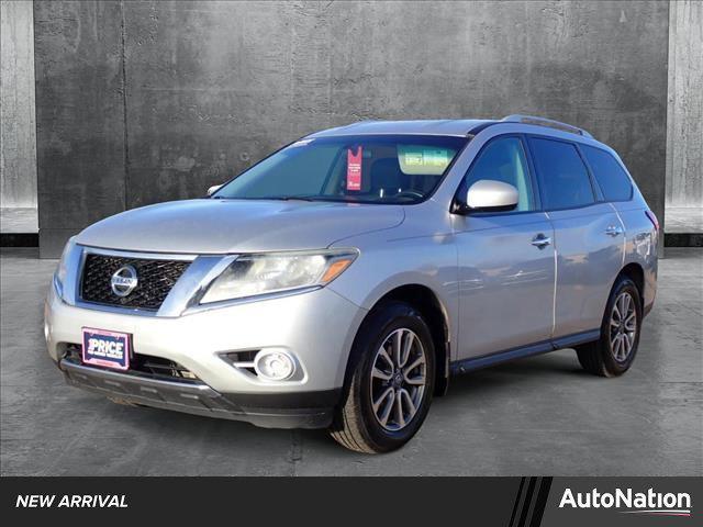 used 2013 Nissan Pathfinder car, priced at $9,798