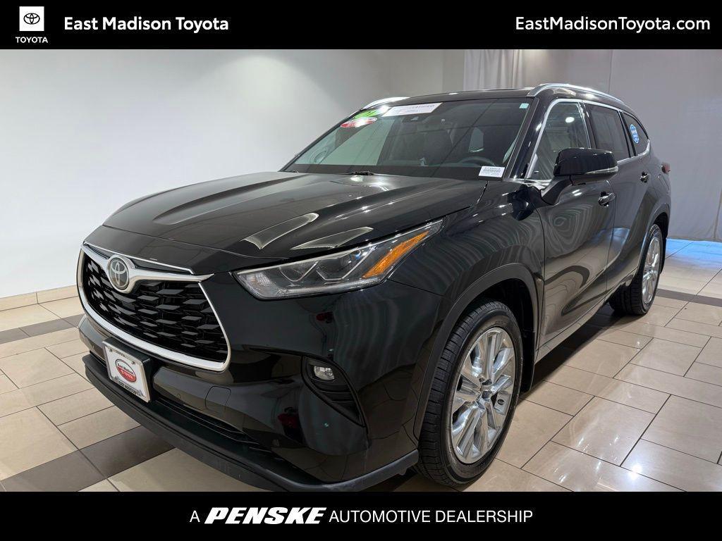 used 2021 Toyota Highlander car, priced at $36,993