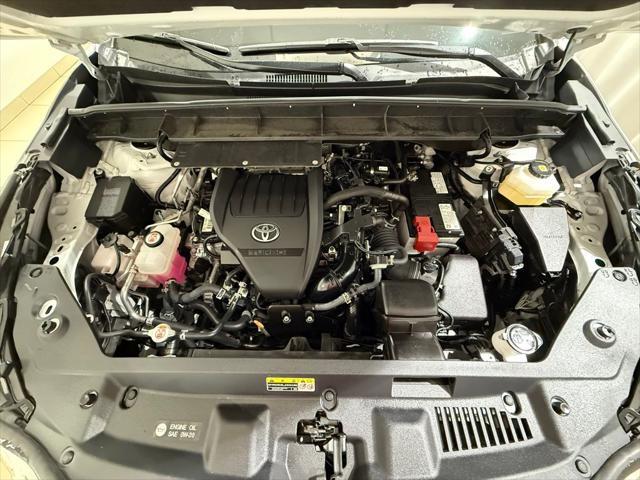 used 2024 Toyota Highlander car, priced at $45,992