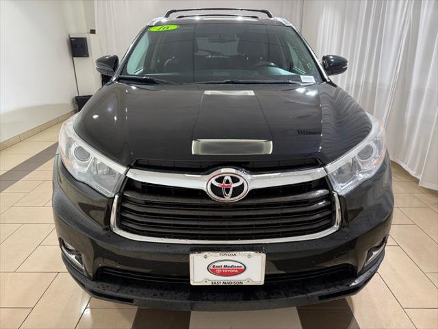 used 2016 Toyota Highlander car, priced at $23,713