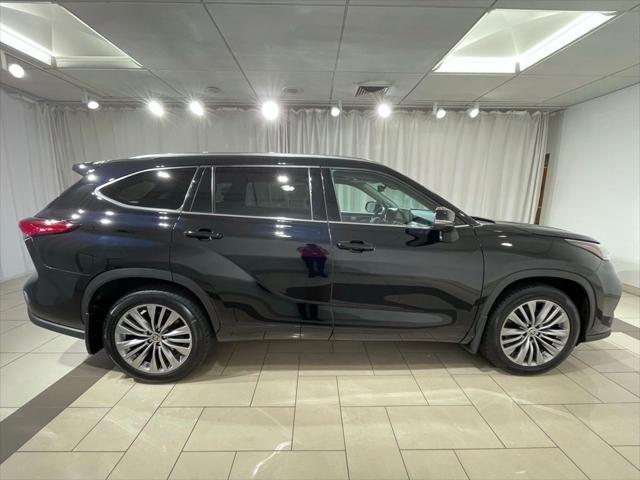 used 2020 Toyota Highlander car, priced at $36,997