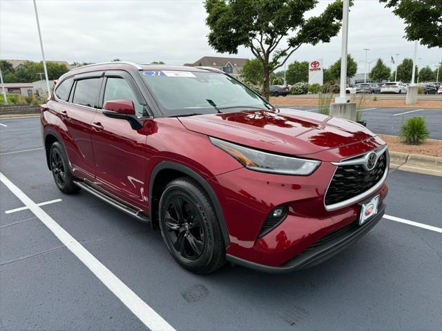 used 2021 Toyota Highlander car, priced at $37,633