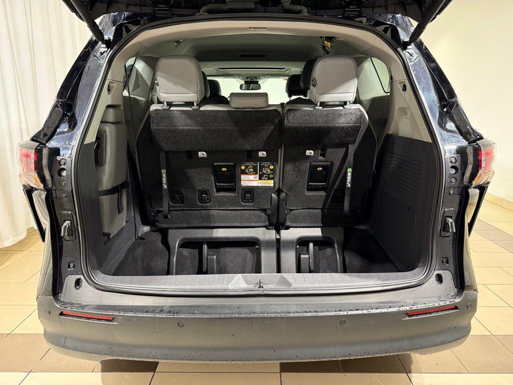 used 2023 Toyota Sienna car, priced at $38,996