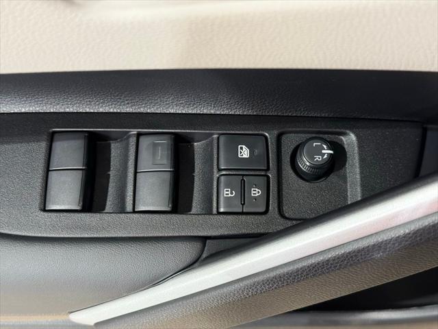 new 2025 Toyota Corolla Cross car, priced at $27,559