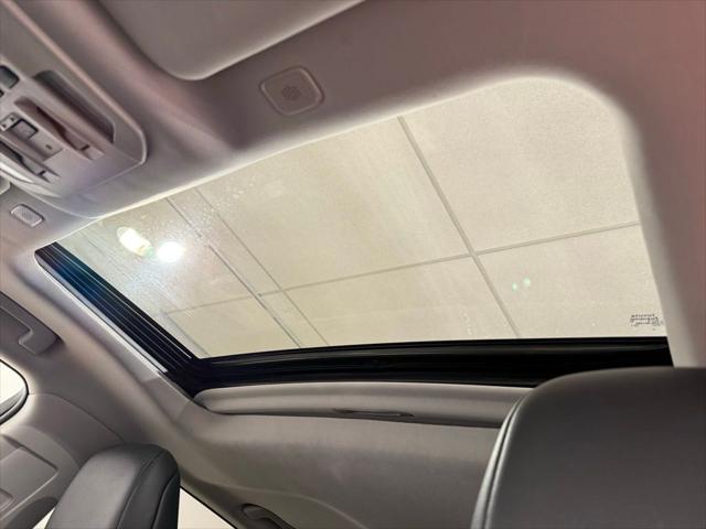 used 2024 Toyota Highlander car, priced at $39,704