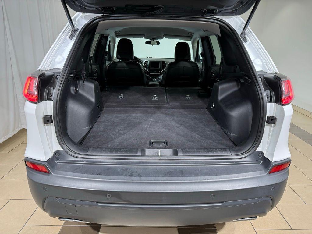 used 2020 Jeep Cherokee car, priced at $17,906