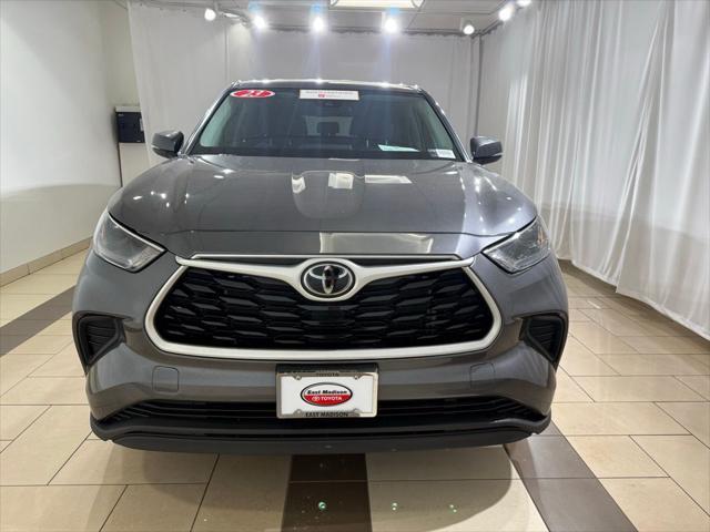 used 2023 Toyota Highlander car, priced at $33,992